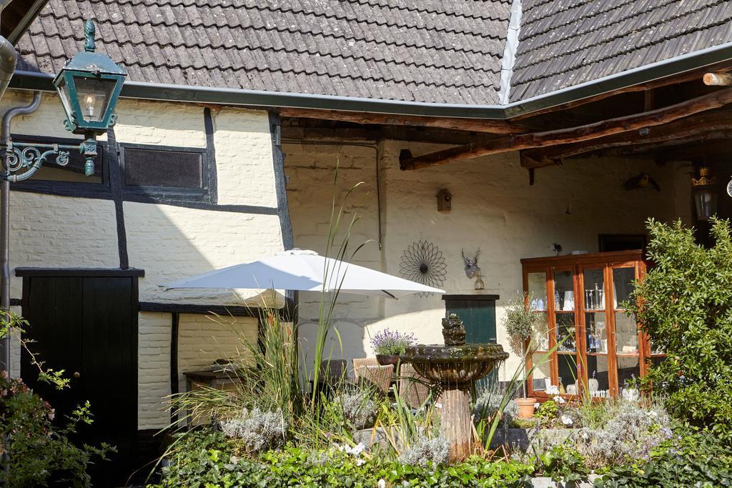Boutique Hotel Bonjour Gronsveld ภายนอก รูปภาพ