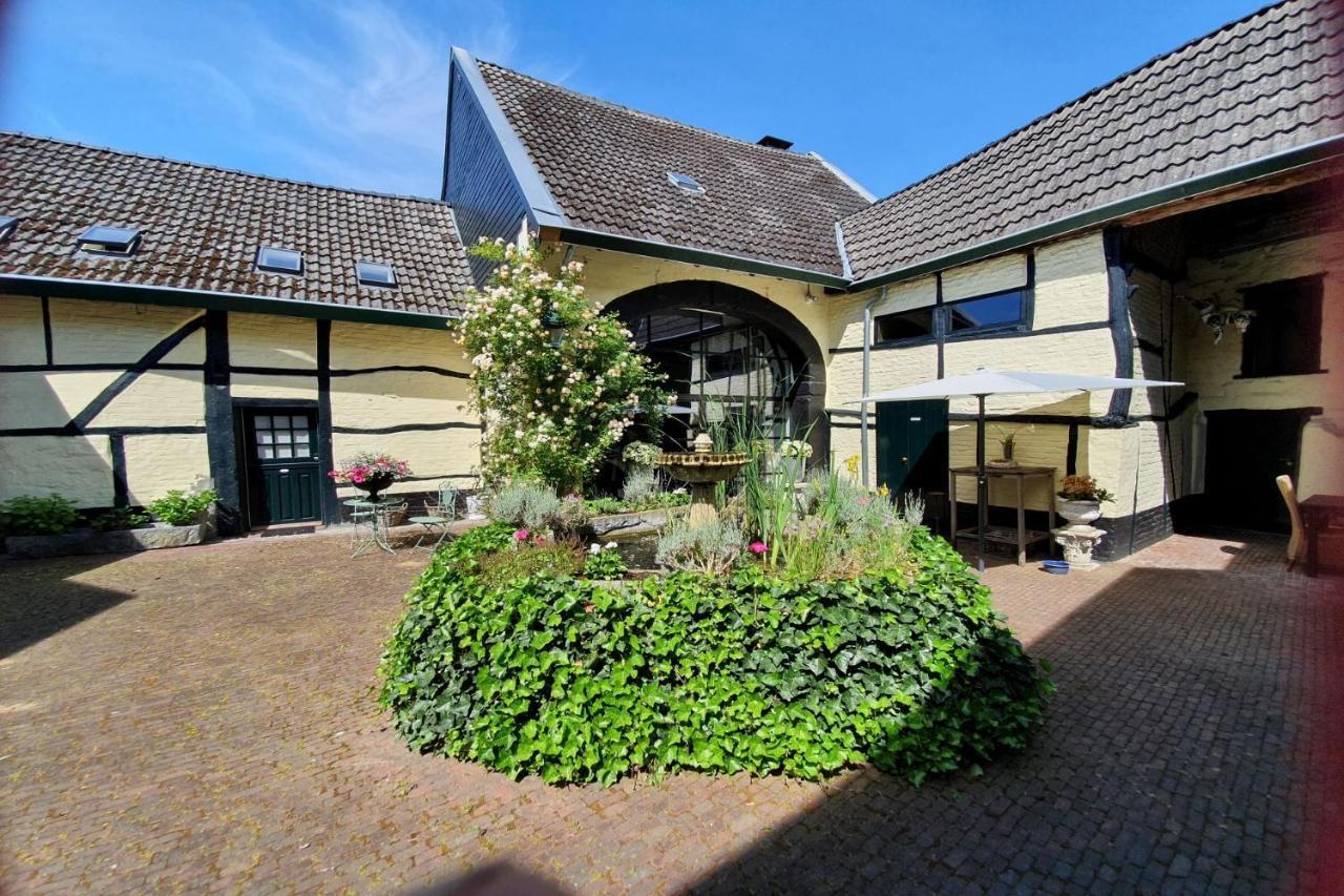 Boutique Hotel Bonjour Gronsveld ภายนอก รูปภาพ
